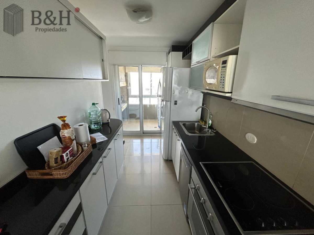Apartamento ID.8037 - Temporada Apartamento 2 dormitorios Playa Mansa Punta del Este