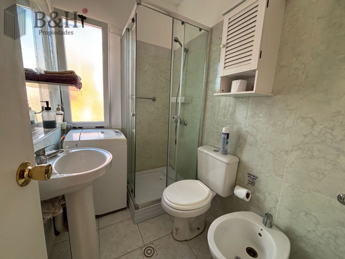 Apartamento ID.4602 - Apartamento de 2 dormitorios en venta, Península - Punta del Este