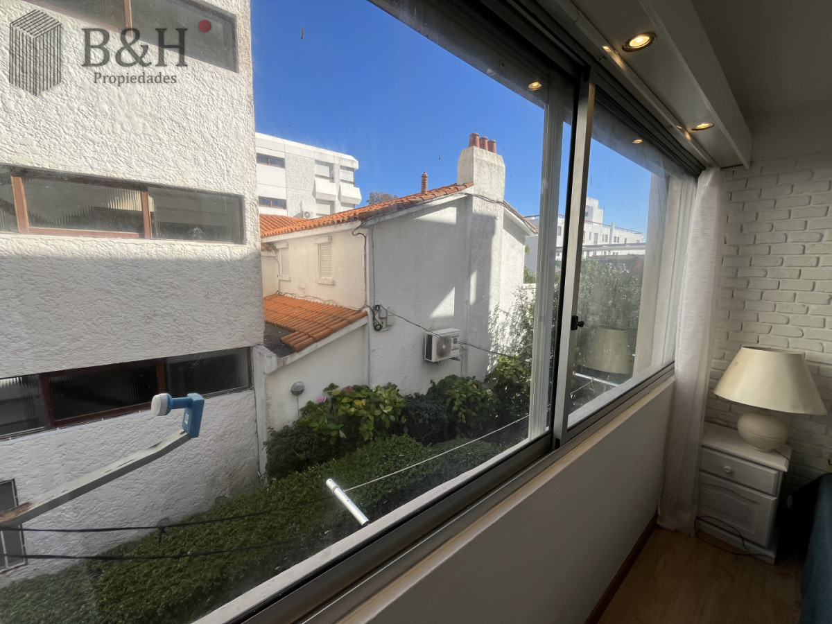 Apartamento ID.7263 - Apartamento en Península en Alquiler Anual con garaje