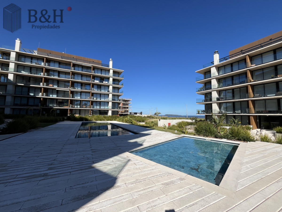 Apartamento ID.7119 - Apartamento de 2 dormitorios con vista al Mar en alquiler - Playa Mansa