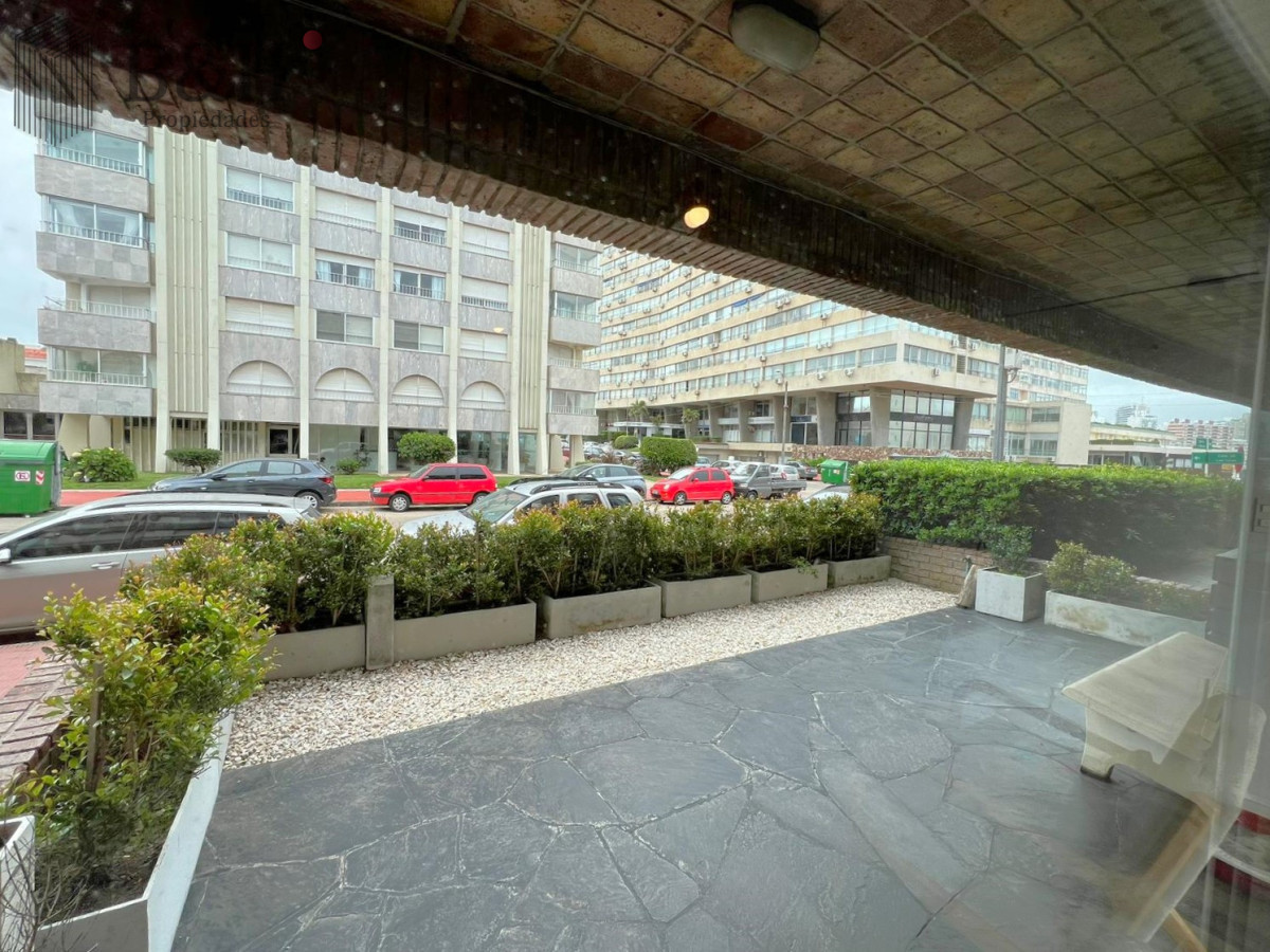 Apartamento ID.6617 - Hermoso apartamento en venta península 3 dormitorios  