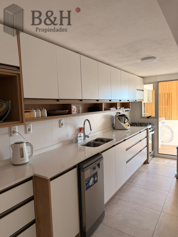 Apartamento ID.4906 - Apartamento de 3 dormitorios a la venta - Roosevelt  