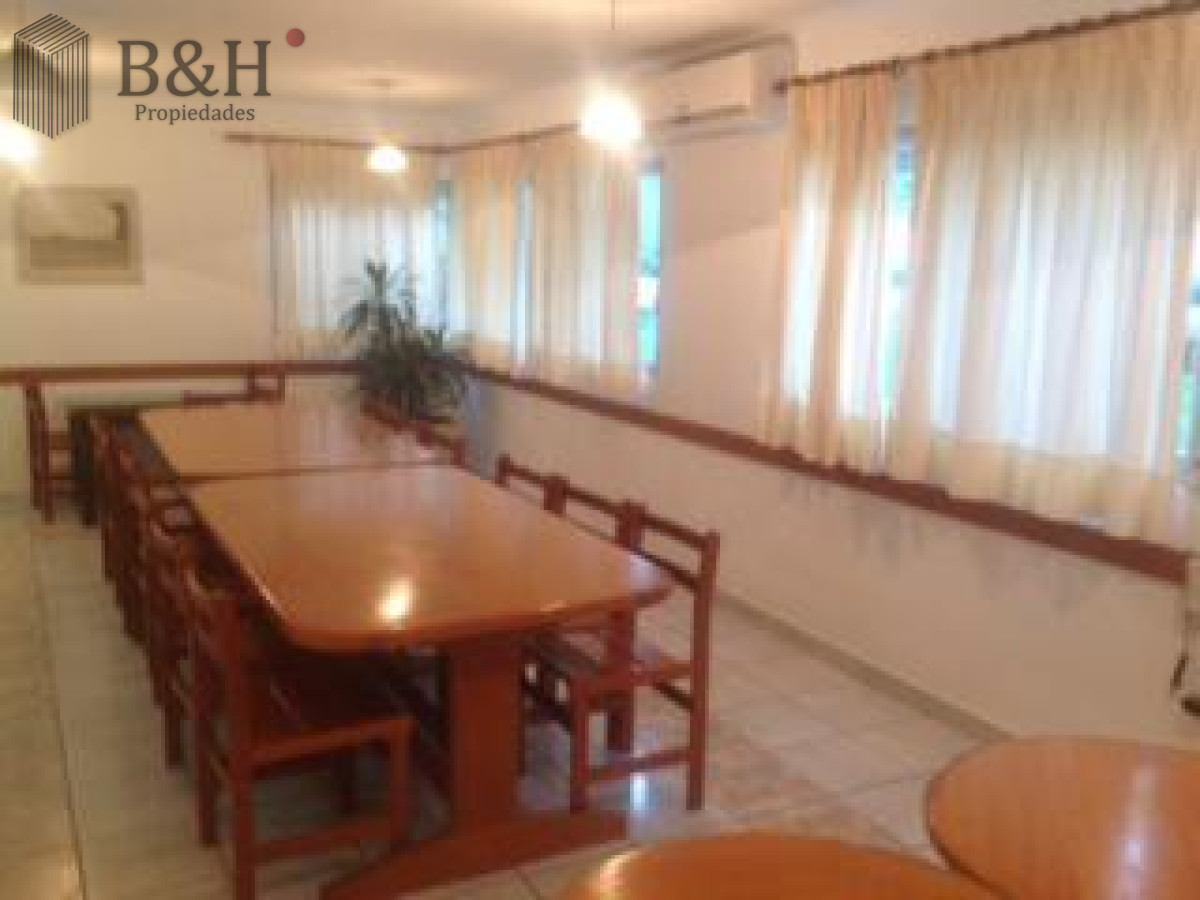 Apartamento ID.3374 - Apartamento en alquiler anual 4 dormitorios