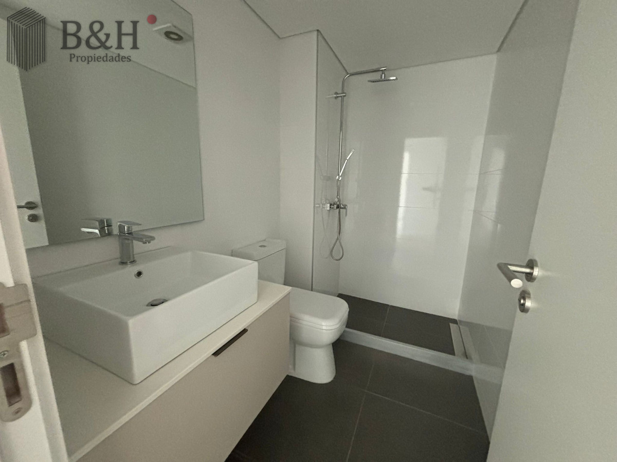 Apartamento ID.3871 - APARTAMENTO DE 2 DORMITORIOS - PUNTA DEL ESTE 