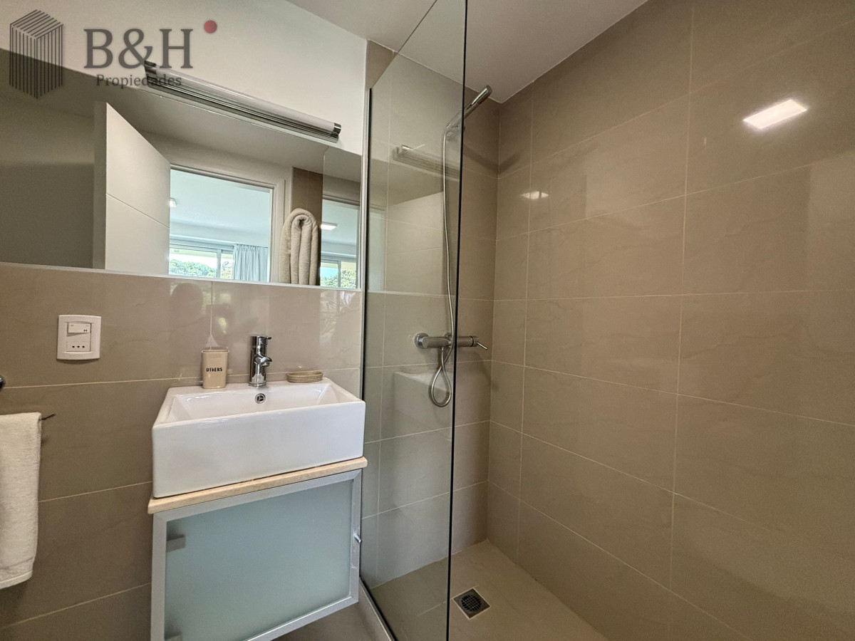 Apartamento ID.4152 - Excelente apartamento de 3 dormitorios en suite - Parada 30 de la Brava 
