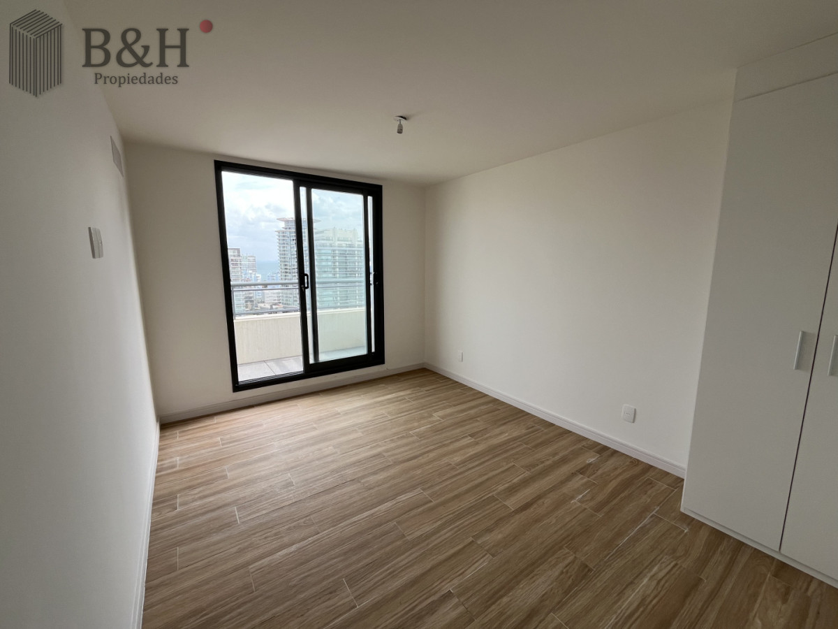 Apartamento ID.7712 - Apartamento en Venta en Playa Brava 2 dormitorios