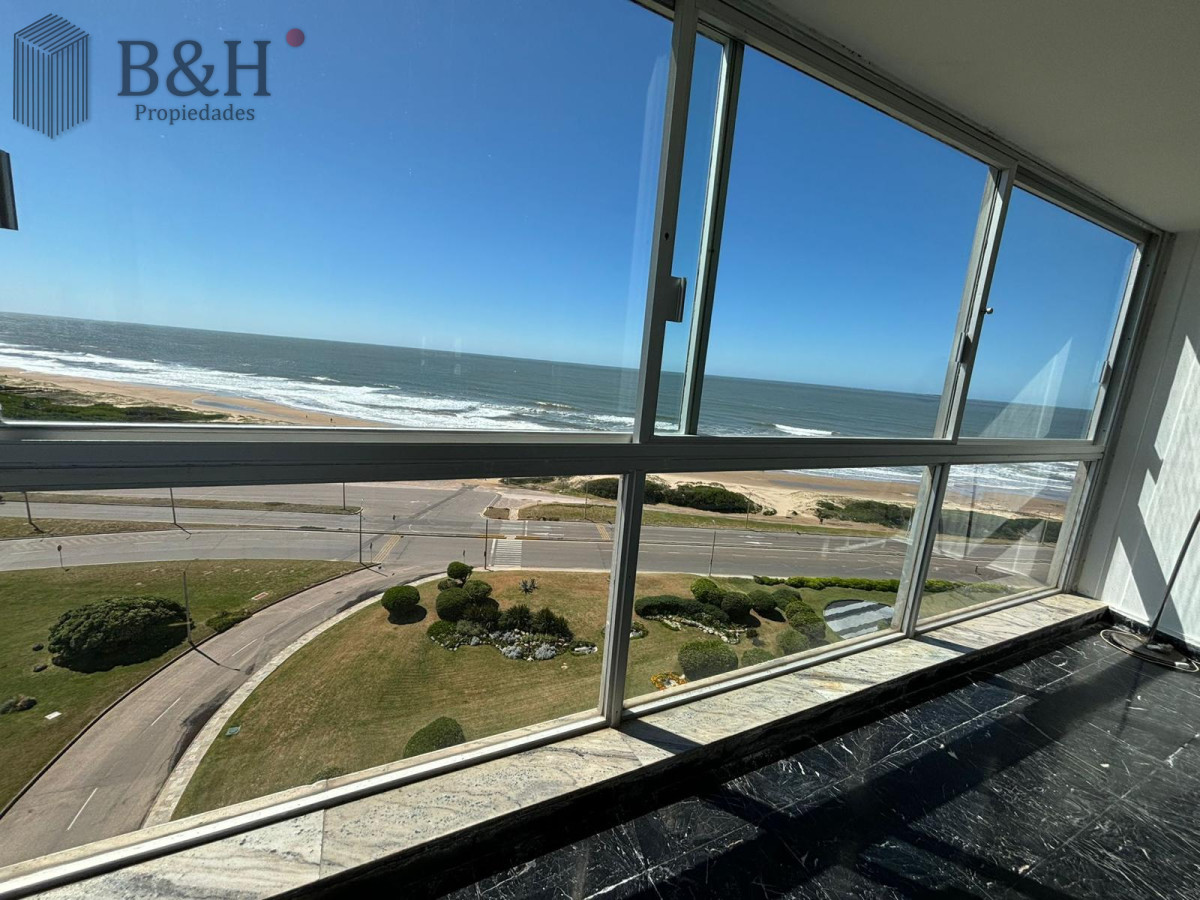 Apartamento ID.4352 - Apartamento de 3 dormitorios a la venta - Brava 