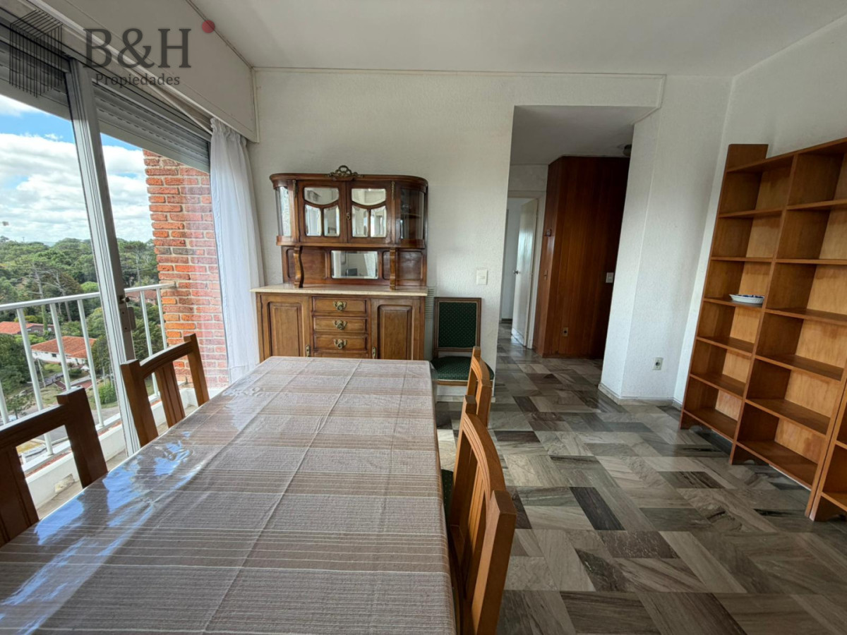 Apartamento ID.6123 - Apartamento 2 dormitorios y medio -  piso alto PUNTA DEL ESTE