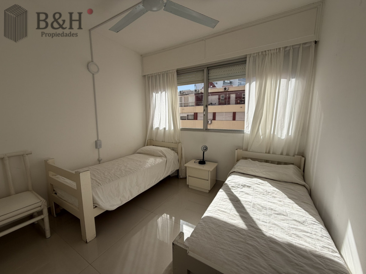 Apartamento ID.6193 - Apartamento en alquiler por Temporada Punta del Este, Brava. 3 dormitorios