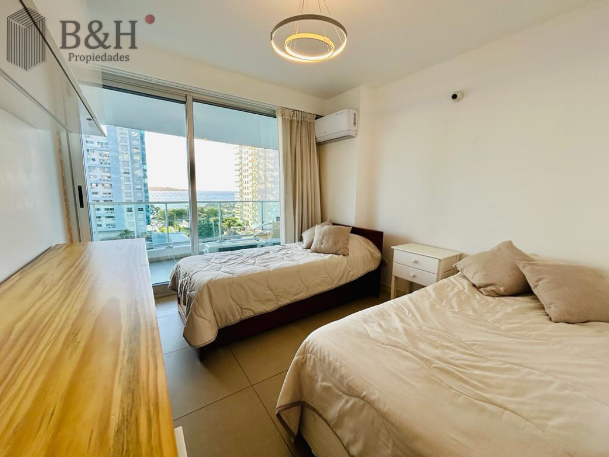 Apartamento ID.3412 -  Apartamento en  - Punta del Este. Zona Mansa a 50mts del mar