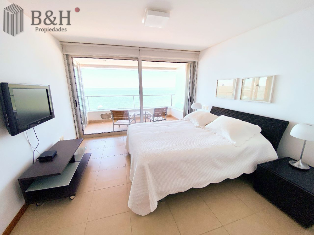 Apartamento ID.1767 - Apartamento en primera linea Peninsula 3 dormitorios en suite