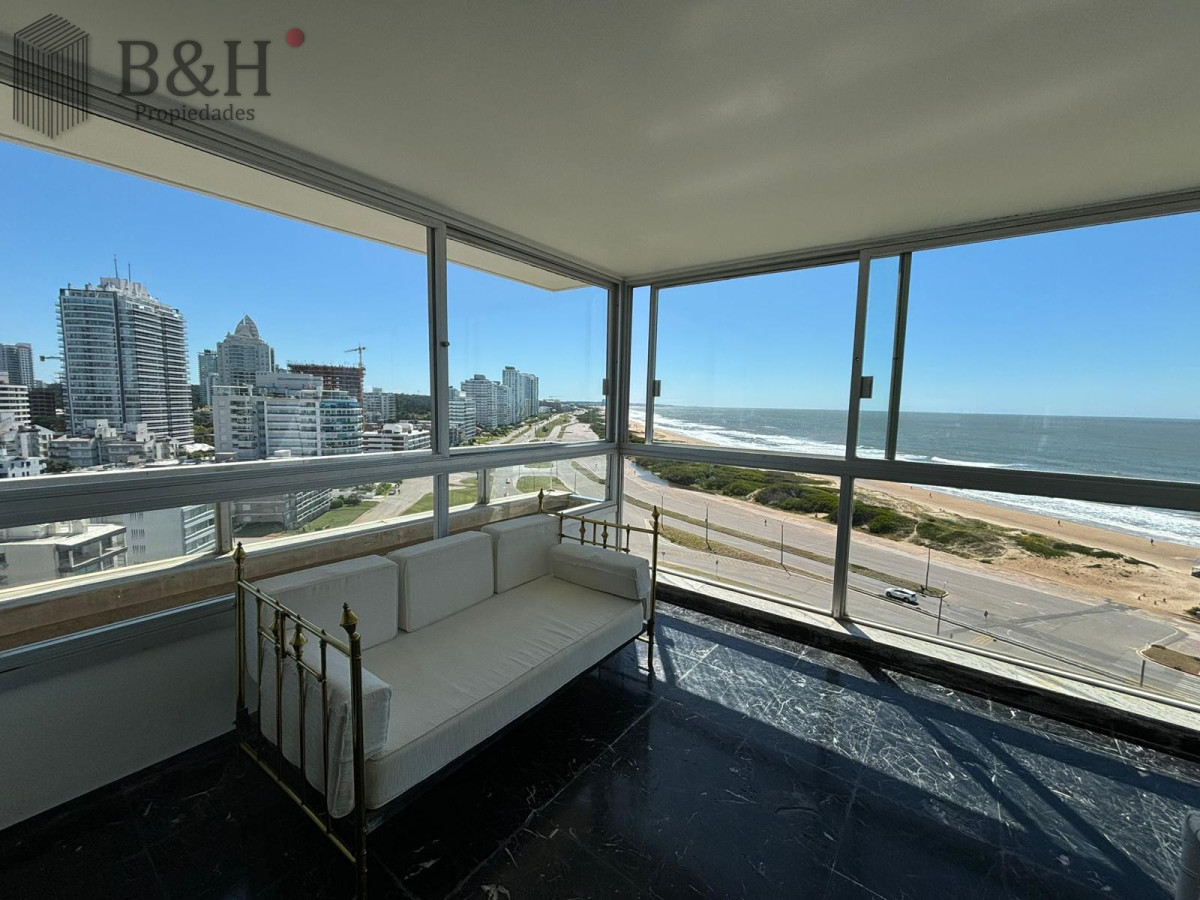 Apartamento ID.4352 - Apartamento de 3 dormitorios a la venta - Brava 