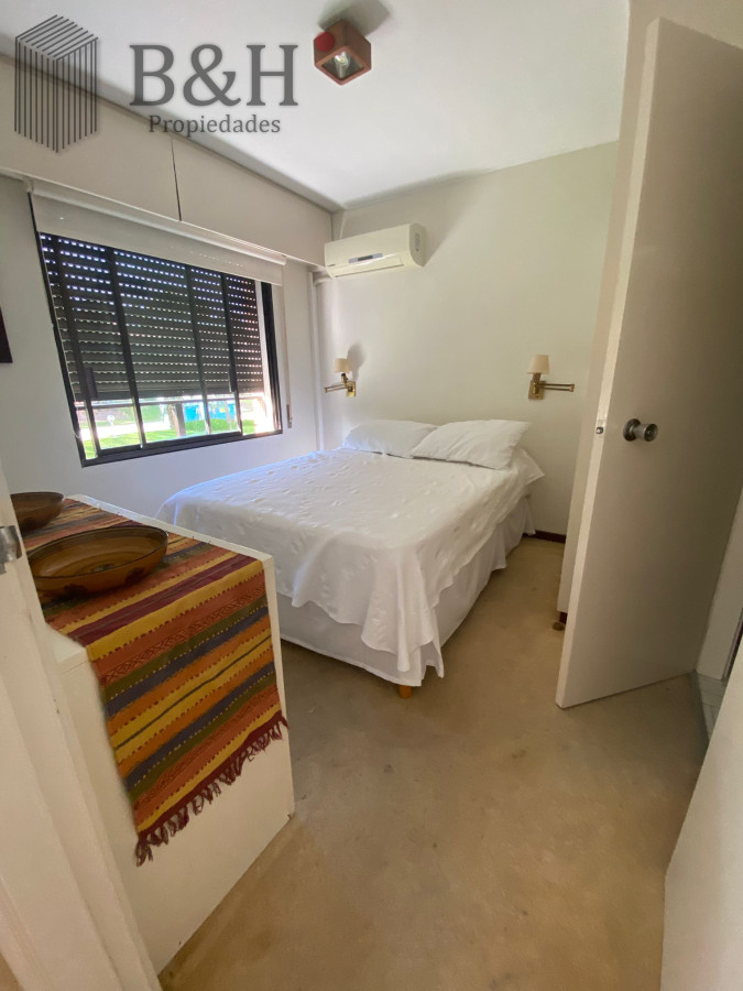 Apartamento ID.2080 - Apartamento en Primera Linea en LA BRAVA