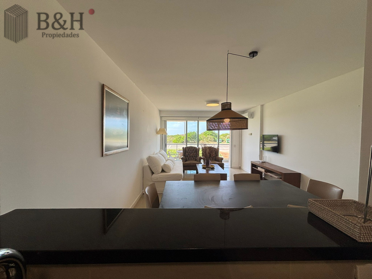 Apartamento ID.4152 - Excelente apartamento de 3 dormitorios en suite - Parada 30 de la Brava 