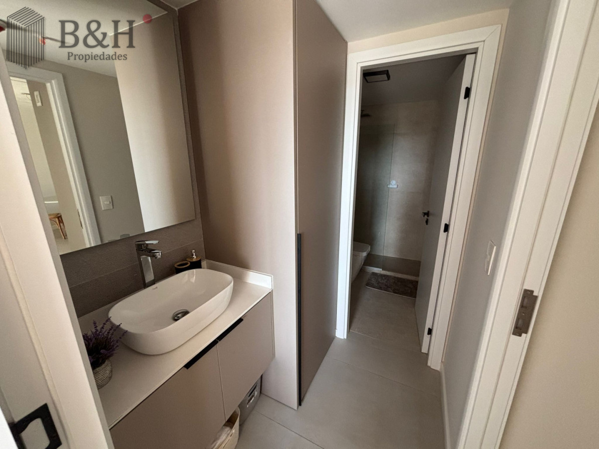 Apartamento ID.6966 - Espectacular apartamento en torre con todos los servicios 