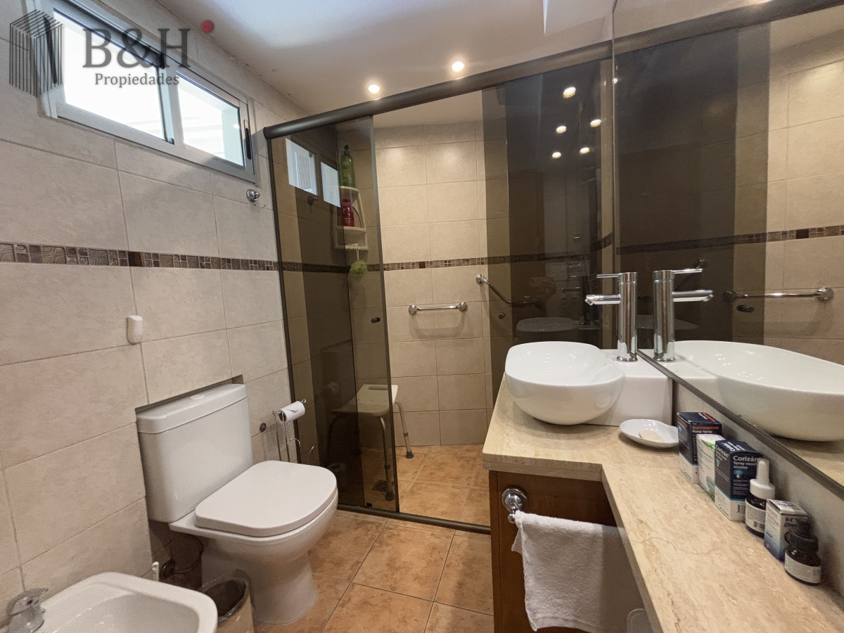 Apartamento ID.3911 - Apartamento en Zona Shopping - Punta del Este