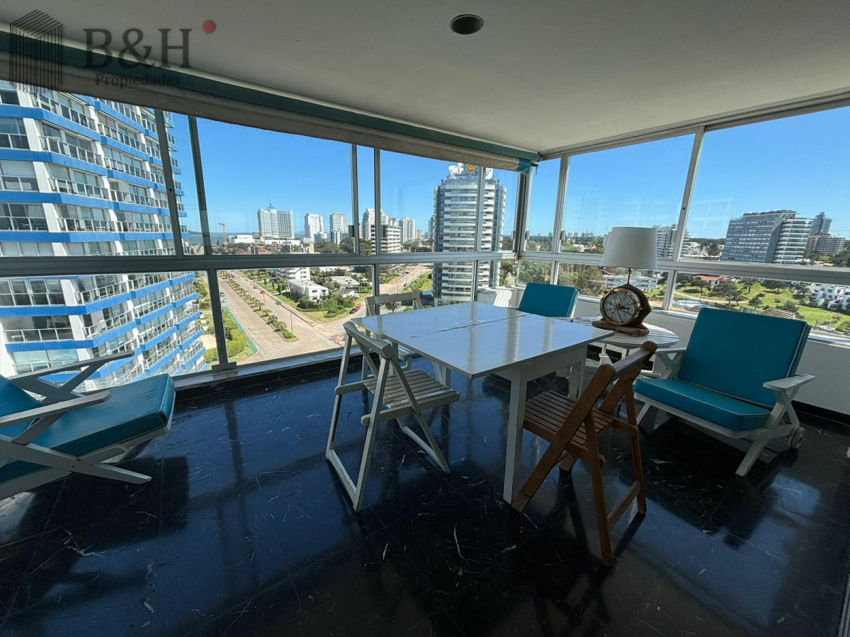 Apartamento ID.4352 - Apartamento de 3 dormitorios a la venta - Brava 