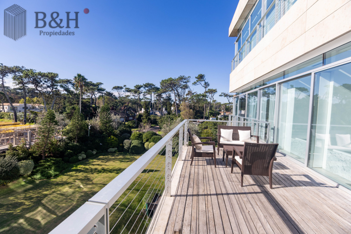 Apartamento ID.6945 - Apartamento Exclusivo en venta en primera linea en la Brava