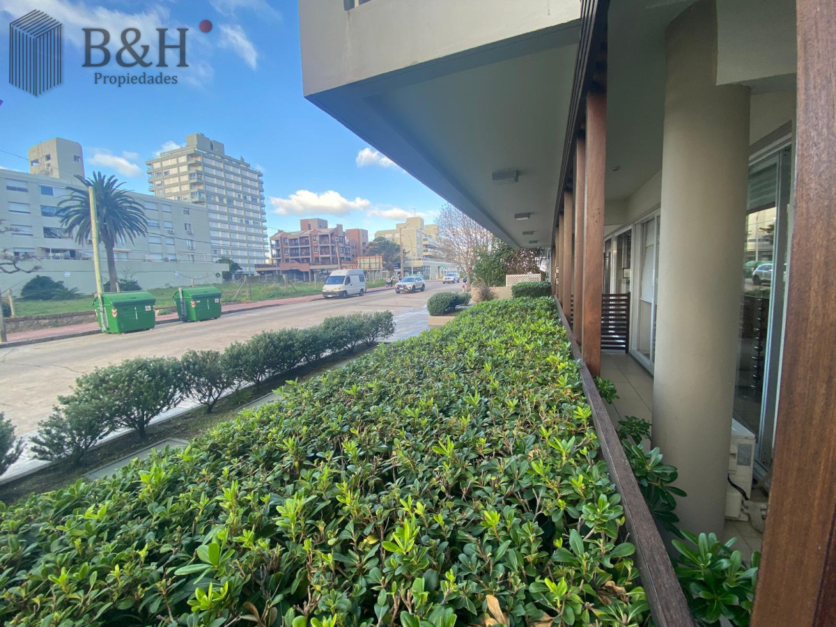 Apartamento ID.4930 - Apartamento de 3 dormitorios a la venta - Península 