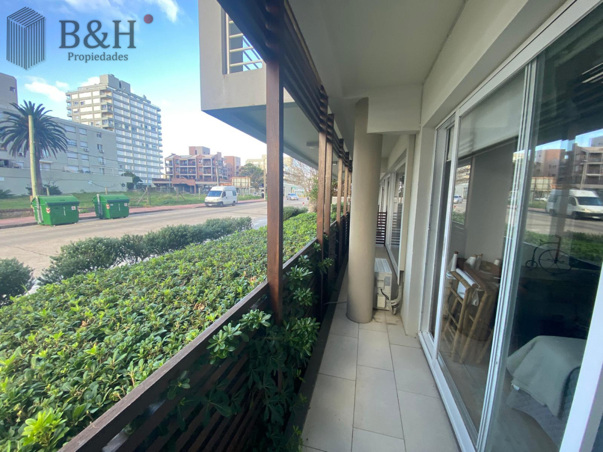 Apartamento ID.4930 - Apartamento de 3 dormitorios a la venta - Península 