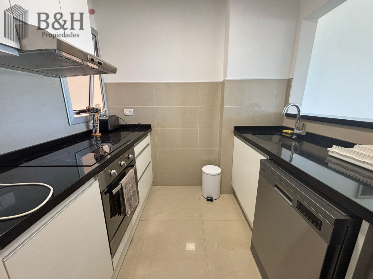Apartamento ID.4152 - Excelente apartamento de 3 dormitorios en suite - Parada 30 de la Brava 