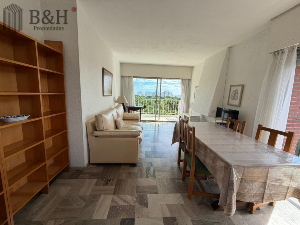 Apartamento ID.6123 - Apartamento 2 dormitorios y medio -  piso alto PUNTA DEL ESTE