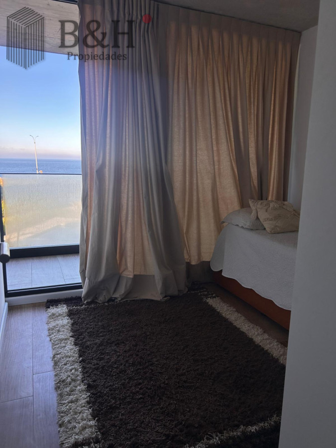 Apartamento ID.4845 - Apartamento en primera línea Alquiler Anual