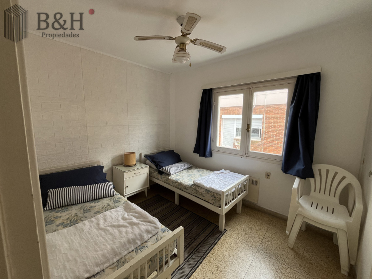 Apartamento ID.5234 - Apartamento en Alquiler Peninsula - 1 Dormitorio con Cochera