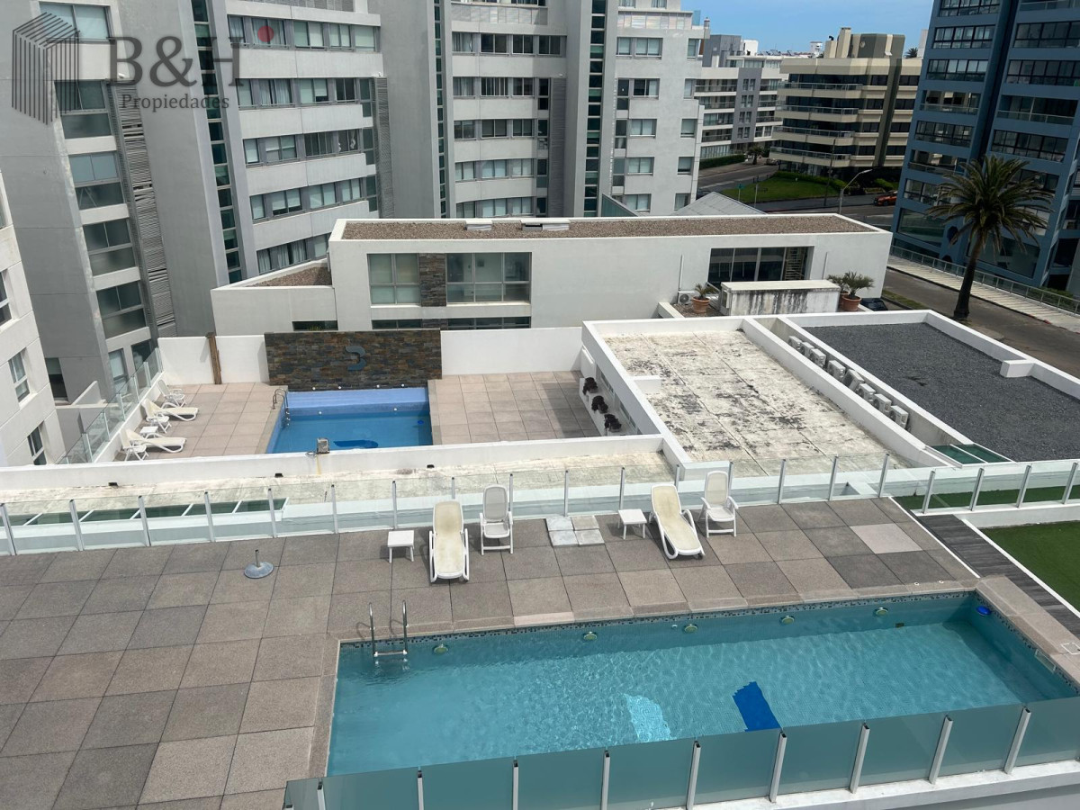 Apartamento ID.5897 - Hermoso apartamento en venta en península 2 dormitorios 