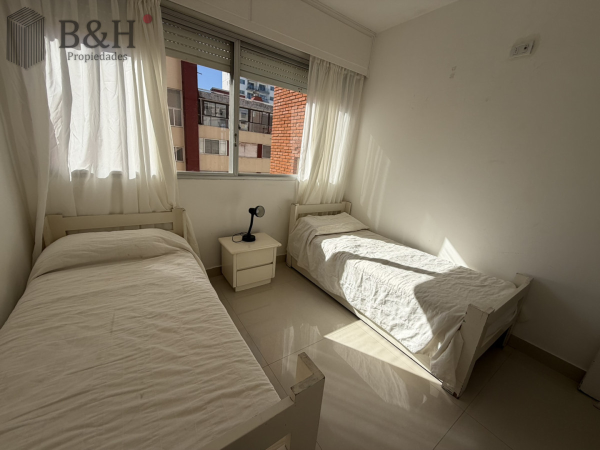 Apartamento ID.6193 - Apartamento en alquiler por Temporada Punta del Este, Brava. 3 dormitorios