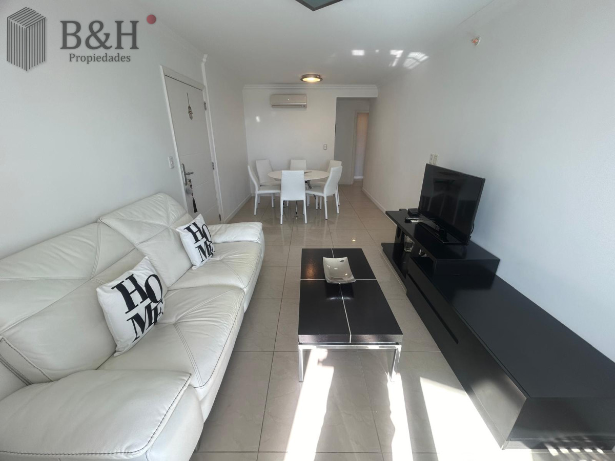 Boulevard Artigas - GoPunta - Portal Inmobiliario de Punta del Este - Maldonado
