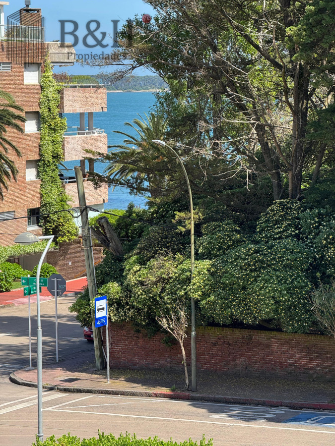 Apartamento ID.1877 - Apartamento en Peninsula de 2 dormitorios y dependencia en Alquiler Invernal