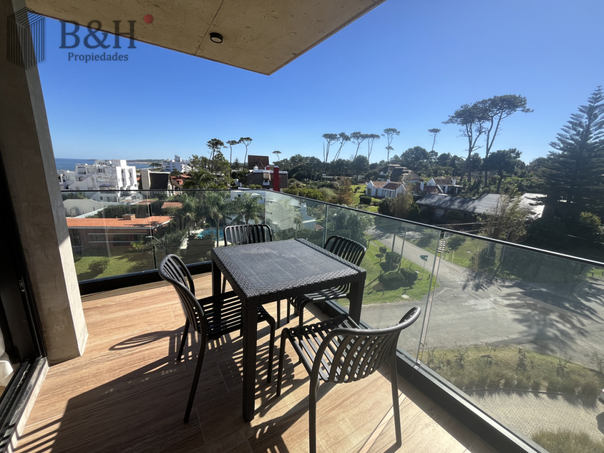Apartamento ID.7119 - Apartamento de 2 dormitorios con vista al Mar en alquiler - Playa Mansa