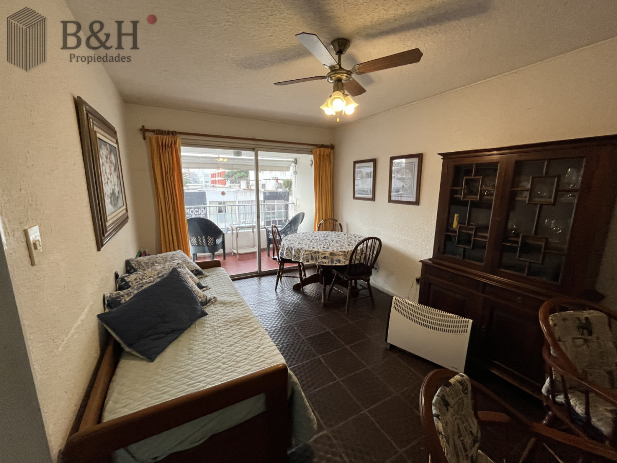 Apartamento ID.7411 - Apartamento invernal en Península, 2 dormitorios, garaje y balcón