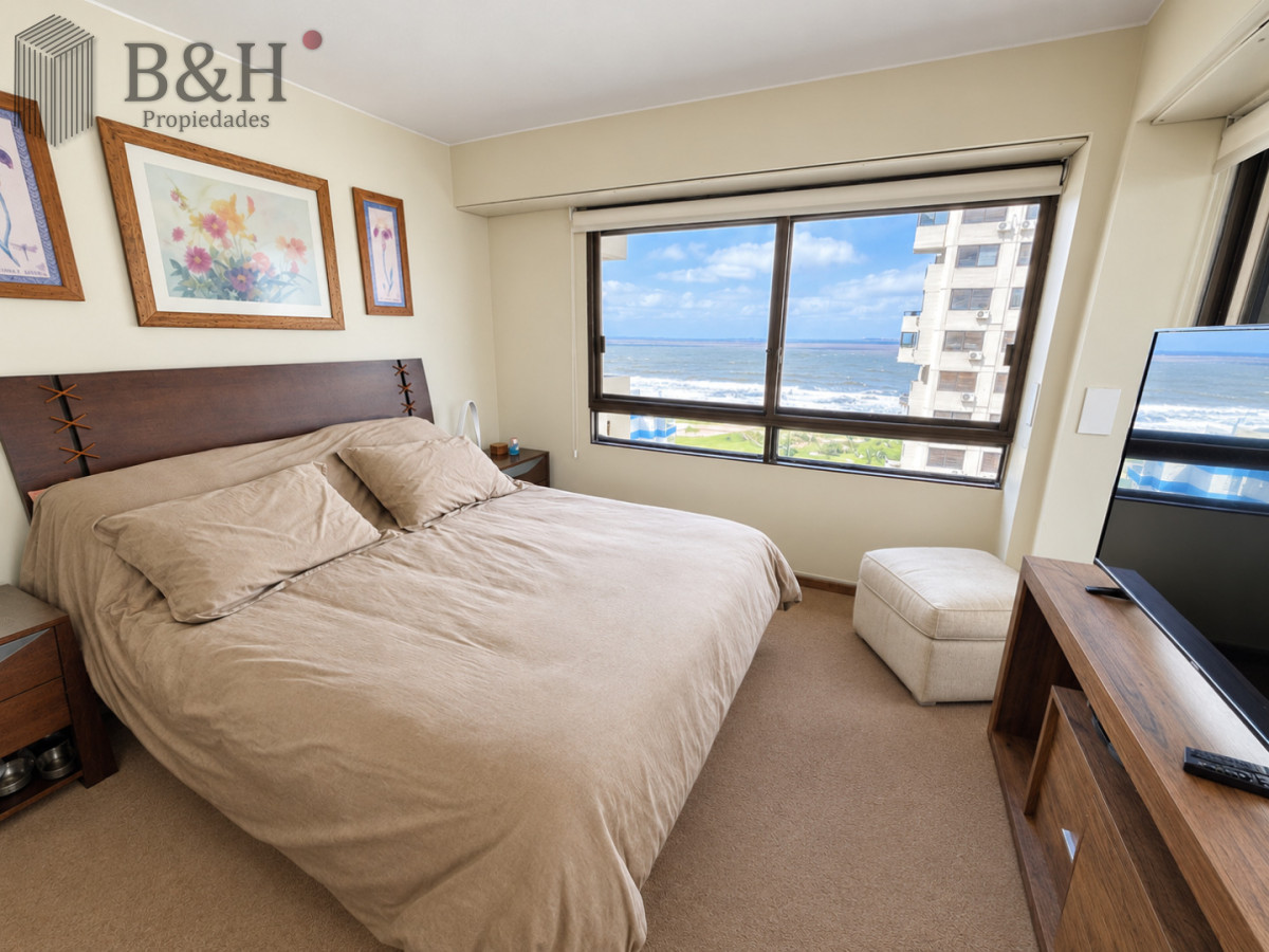 Apartamento ID.7974 - Venta Apartamento de 3 dormitorios + dep Vista al Mar en Playa Brava