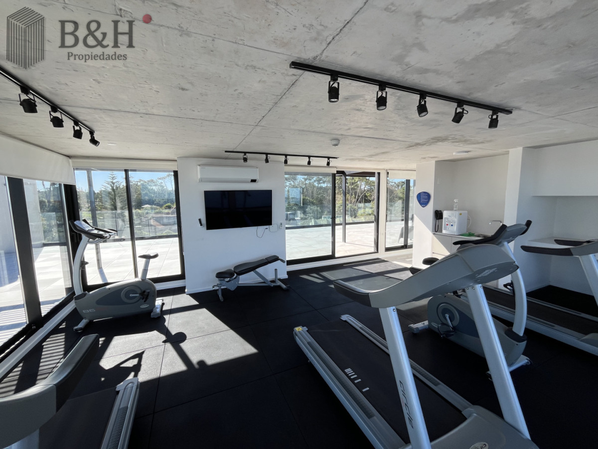 Apartamento ID.7119 - Apartamento de 2 dormitorios con vista al Mar en alquiler - Playa Mansa