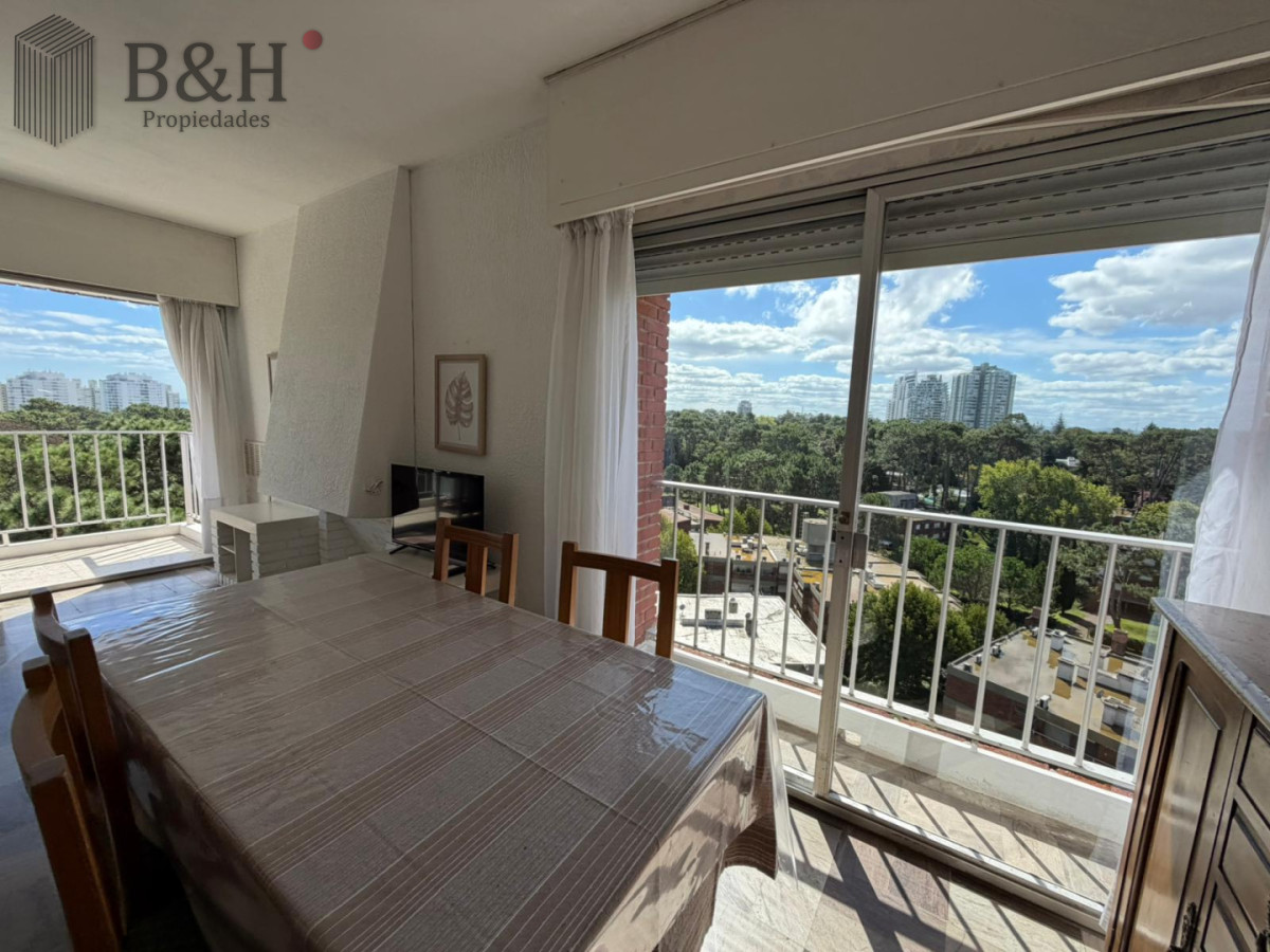 Apartamento ID.6123 - Apartamento 2 dormitorios y medio -  piso alto PUNTA DEL ESTE