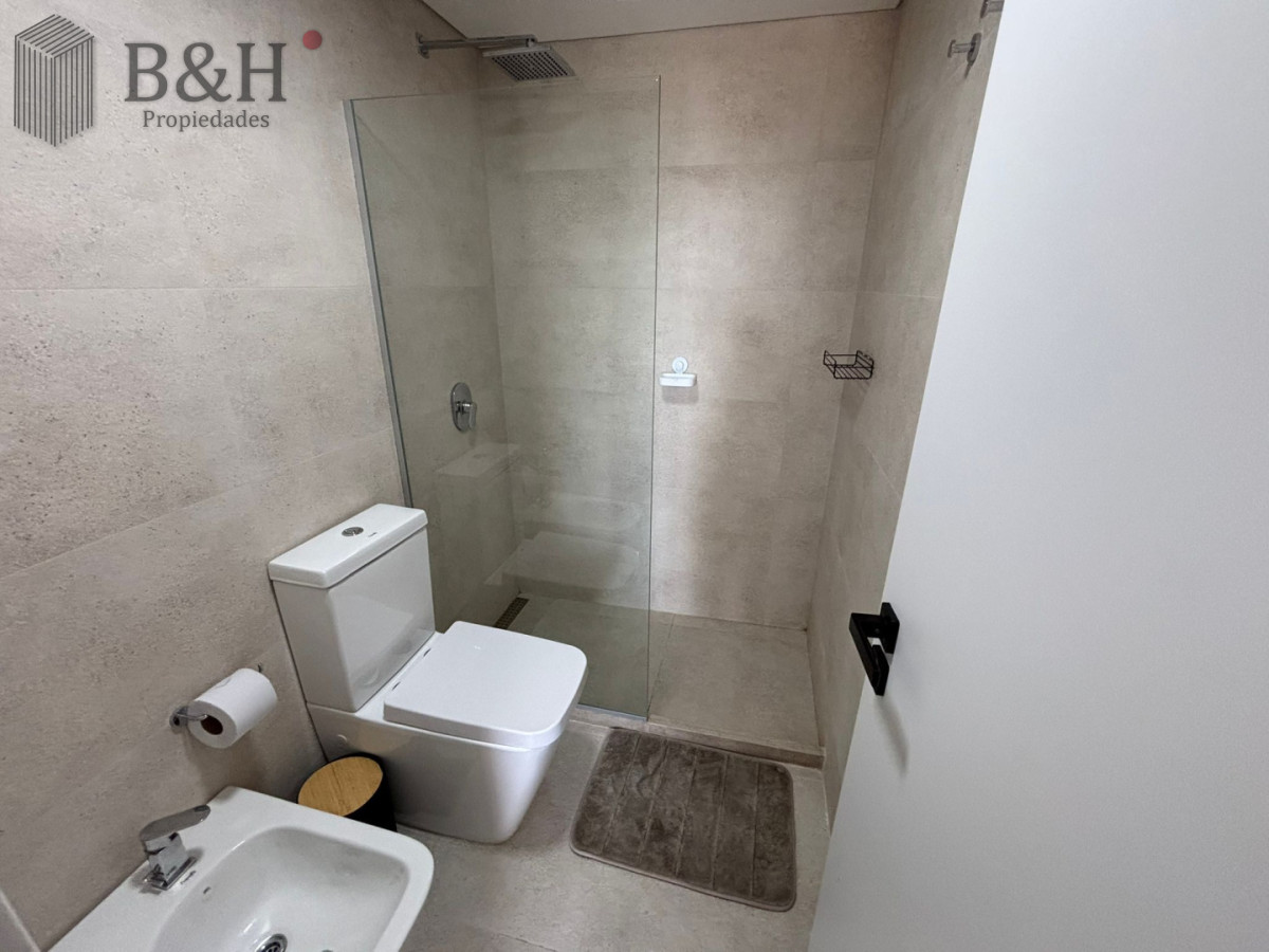 Apartamento ID.6966 - Espectacular apartamento en torre con todos los servicios 