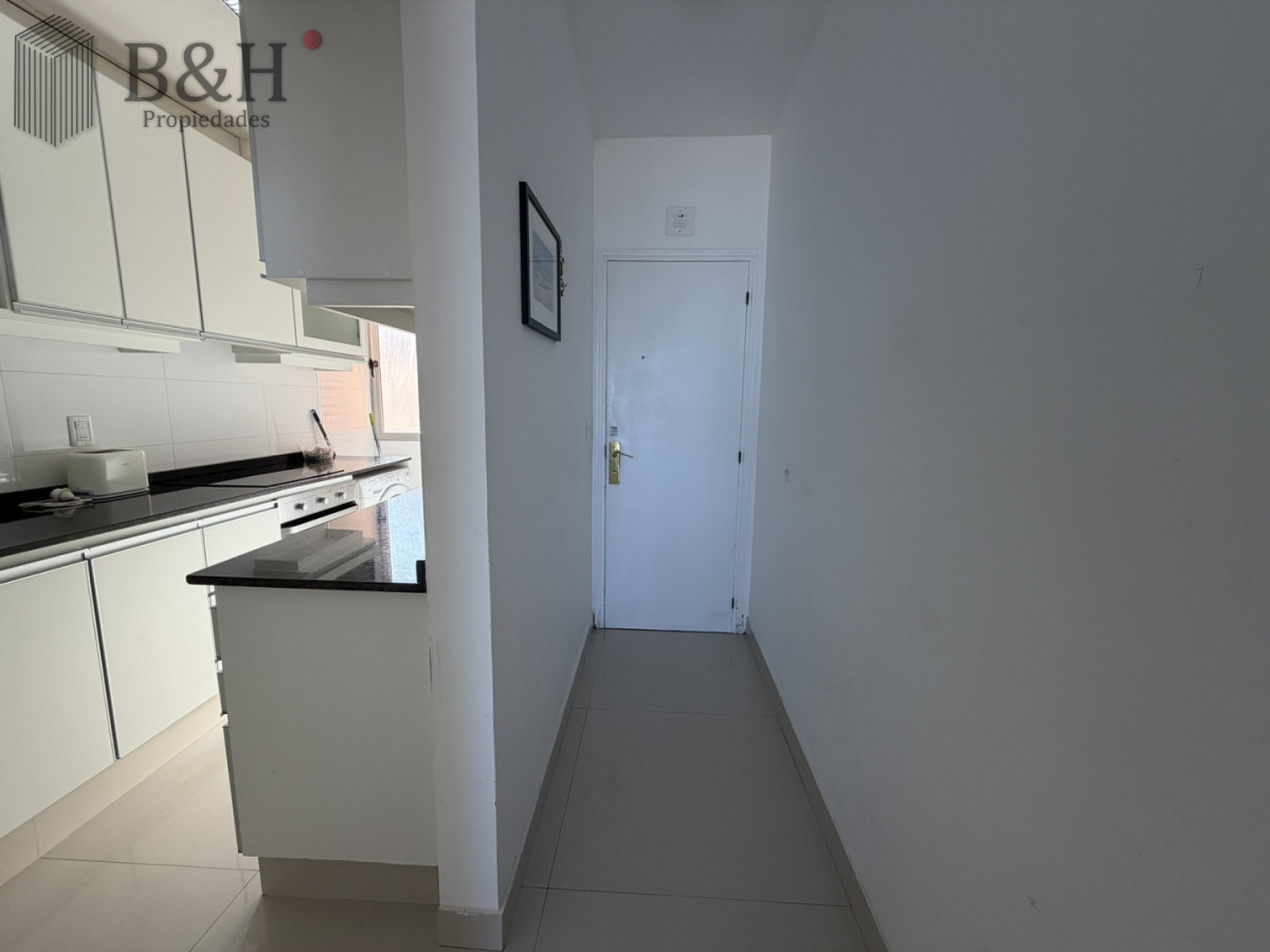 Apartamento ID.6193 - Apartamento en alquiler por Temporada Punta del Este, Brava. 3 dormitorios