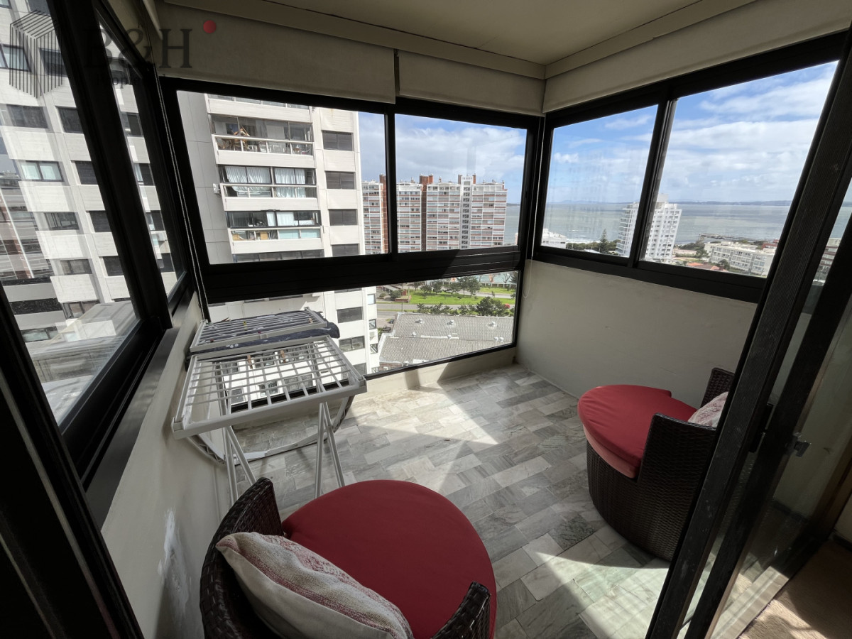 Apartamento ID.7974 - Venta Apartamento de 3 dormitorios + dep Vista al Mar en Playa Brava