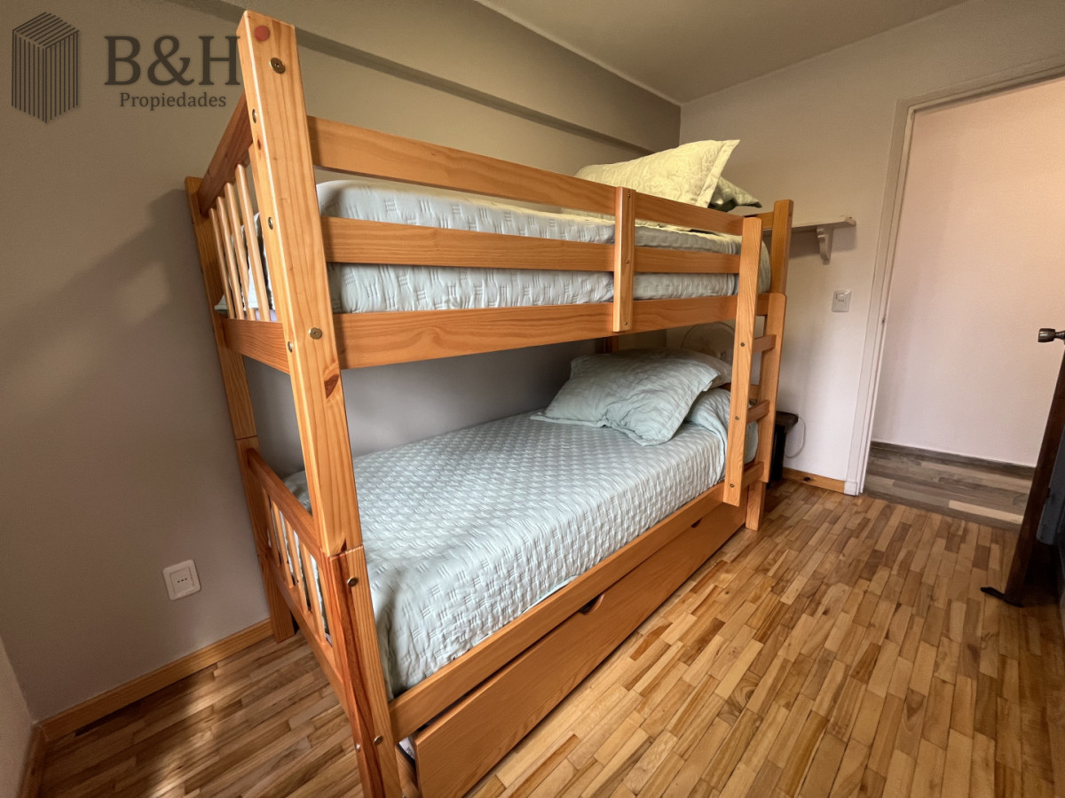 Apartamento ID.6114 - Alquiler Apartamento 2 Dormitorios La Pastora Punta del Este Vista al Mar