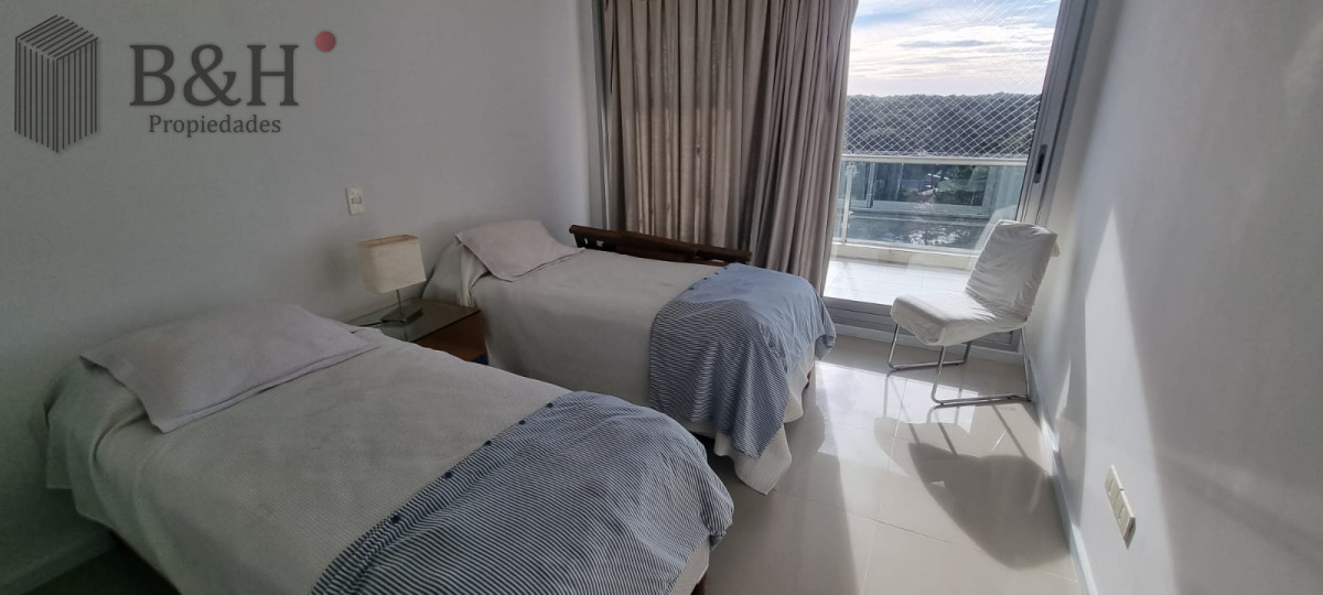 Apartamento ID.3008 - Apartamento esquinero 2 dormitorios roosevelt 