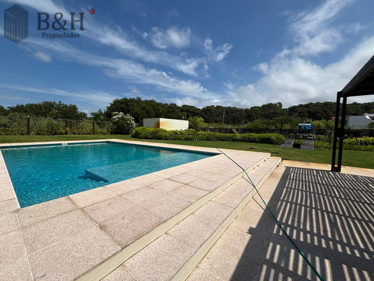 Apartamento ID.4152 - Excelente apartamento de 3 dormitorios en suite - Parada 30 de la Brava 