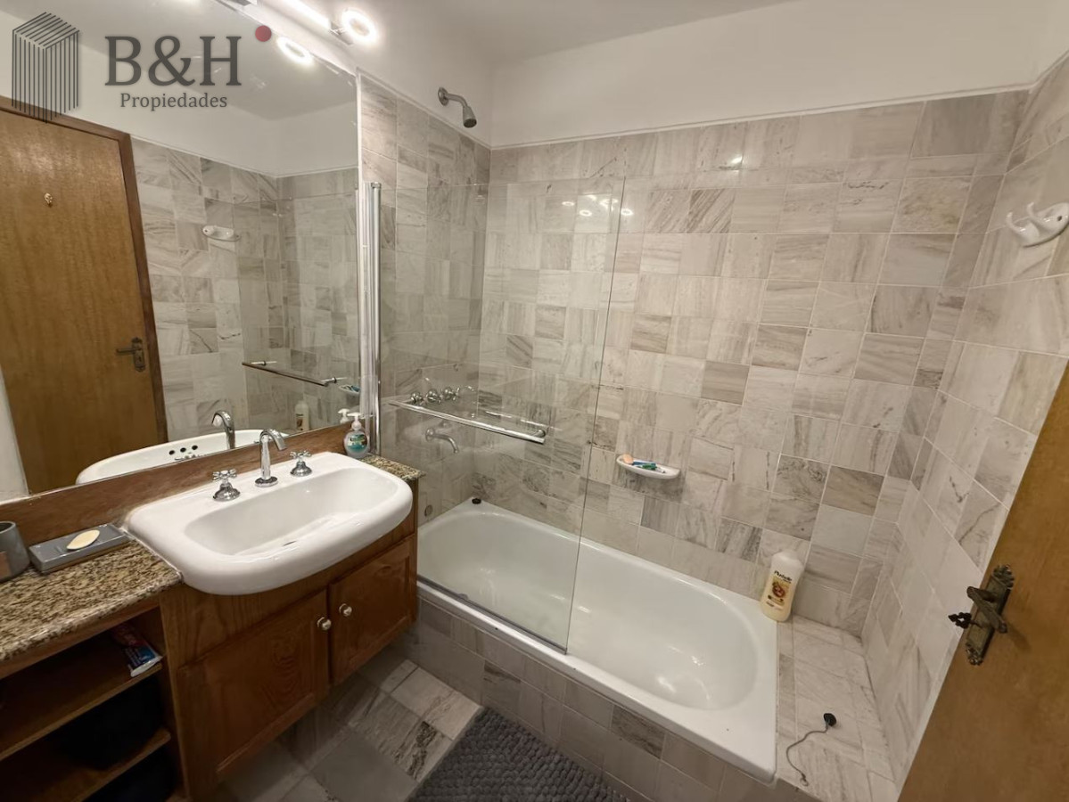 Apartamento ID.5966 - Alquiler de temporada, apartamento, 3 dormitorios, Punta del Este
