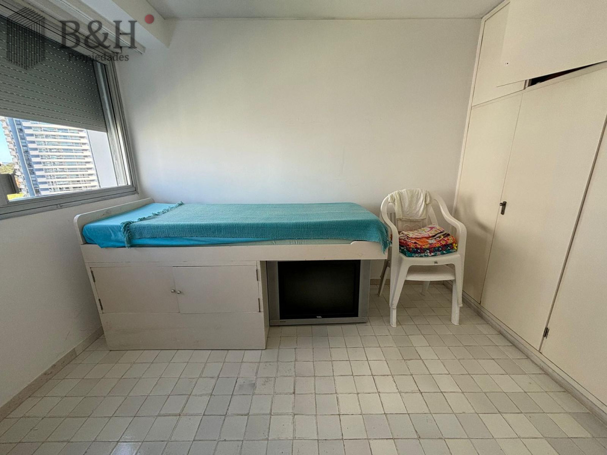 Apartamento ID.4342 - Apartamento de  4 dormitorios en venta - Punta del Este 