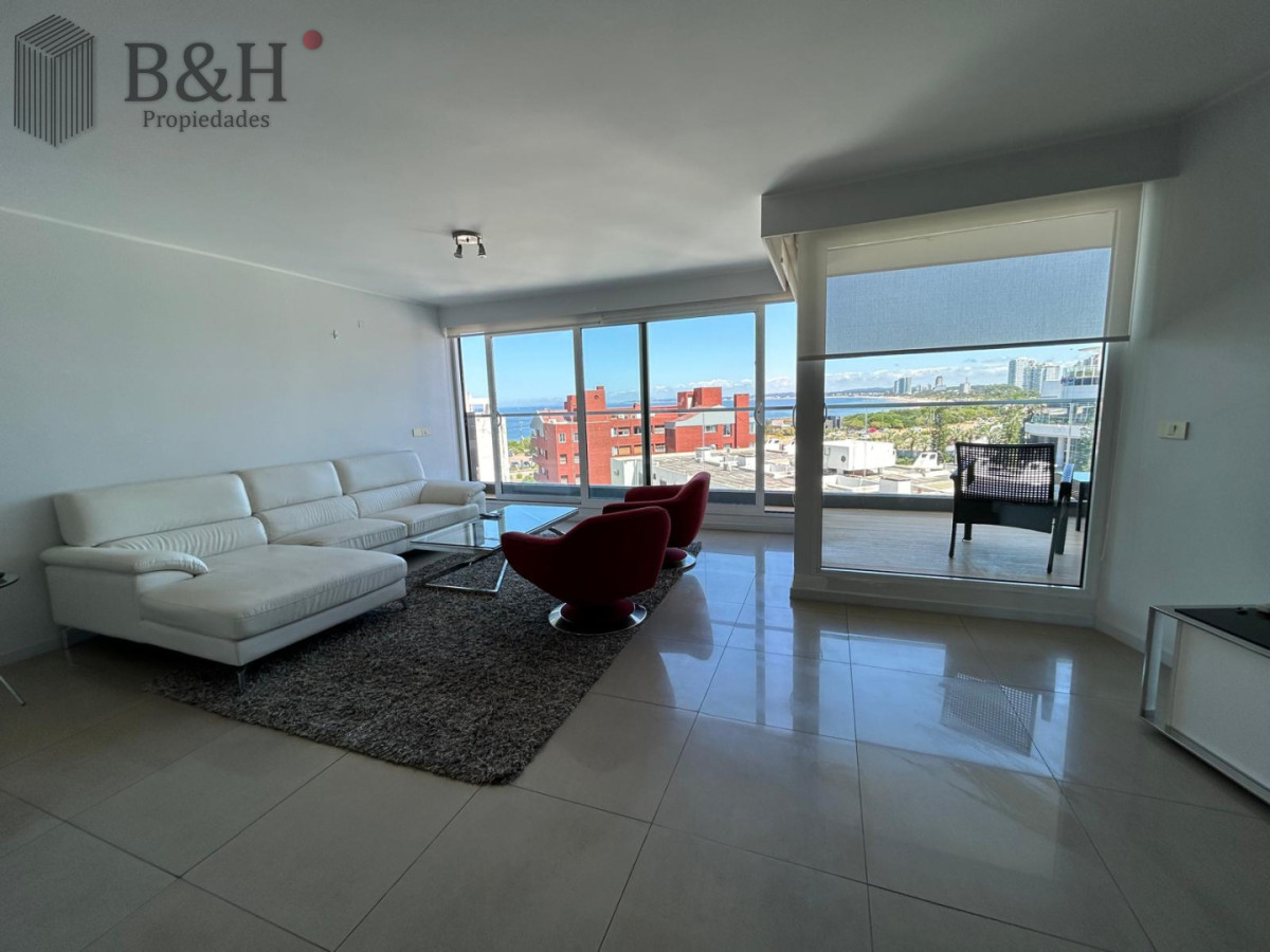 Apartamento ID.6205 - Apartamento de 3 dormitorios en venta, Punta del Este