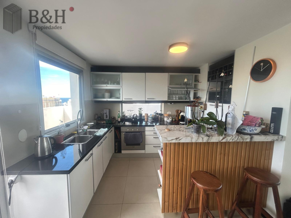 Apartamento ID.5190 - venta de pent-house dos dormitorios mansa