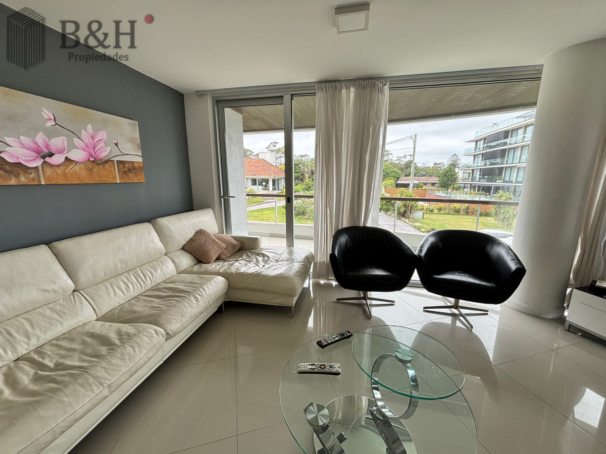 Apartamento ID.6163 - Apartamento de 3 dormitorios, primera linea Punta del Este