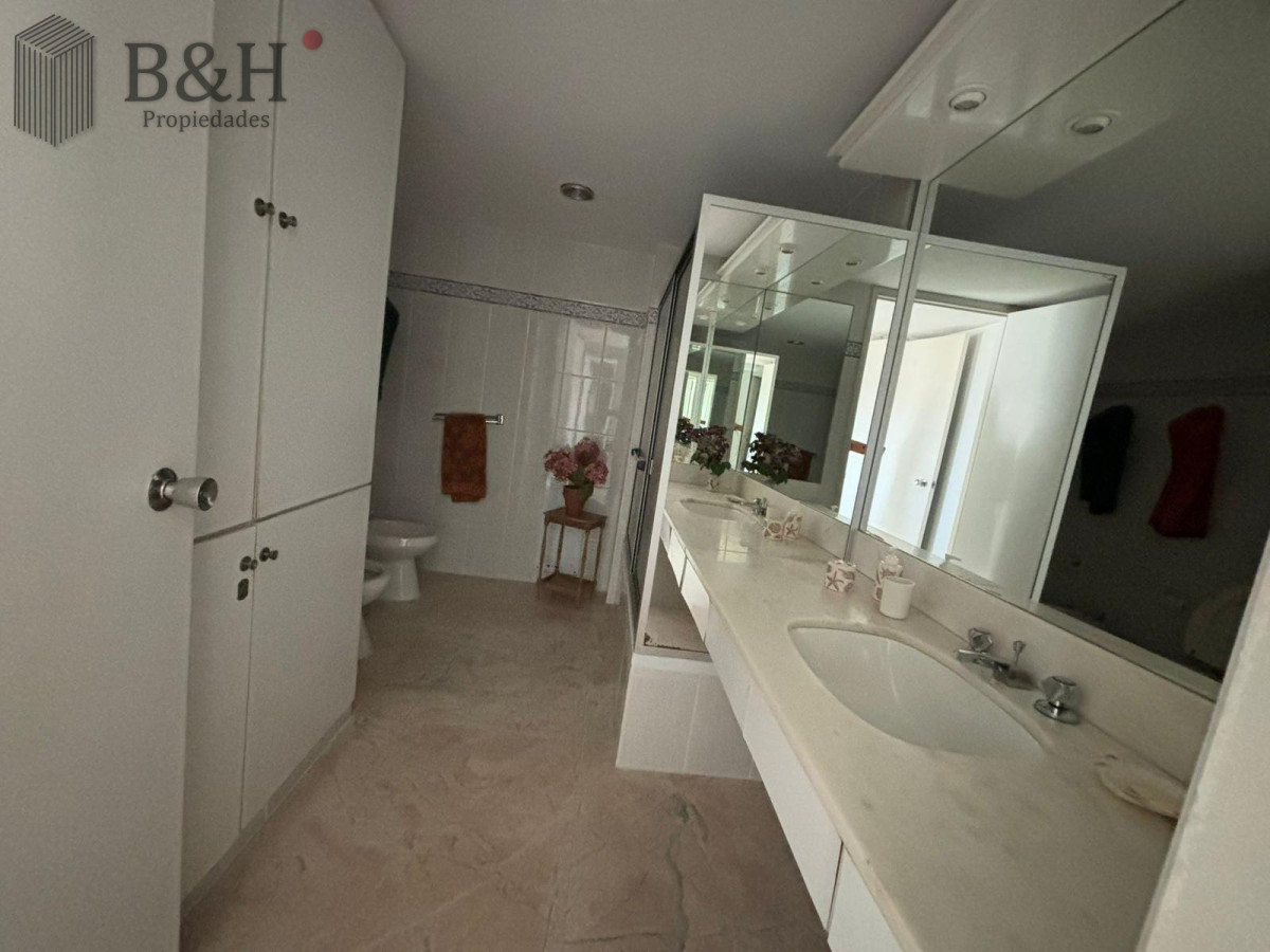 Apartamento ID.4350 - Apartamento de 3 dormitorio a la venta - Brava 