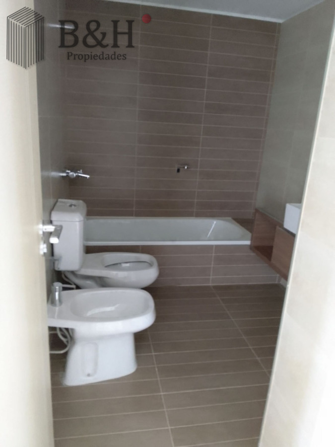 Apartamento ID.1979 - Agradable Pent House de 2 dormitorios con gran vista al mar